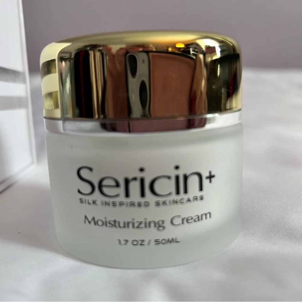 Sericin Plus Skincare Moisturizing Cream 1.7 oz New In box